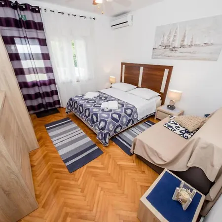 아파트 Scerbe Gordana & Miljenko Rab - With Terrace 4 *