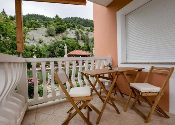 Scerbe Gordana & Miljenko Rab - With Terrace 4 Apartament Rab Town