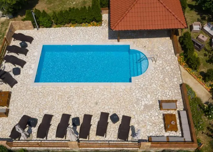 Scerbe Gordana & Miljenko Rab - With Terrace 4 Apartament Rab Town