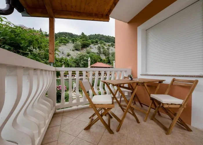 Scerbe Gordana & Miljenko Rab - With Terrace 4 * Rab Town